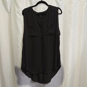 Black Sleeveless Top